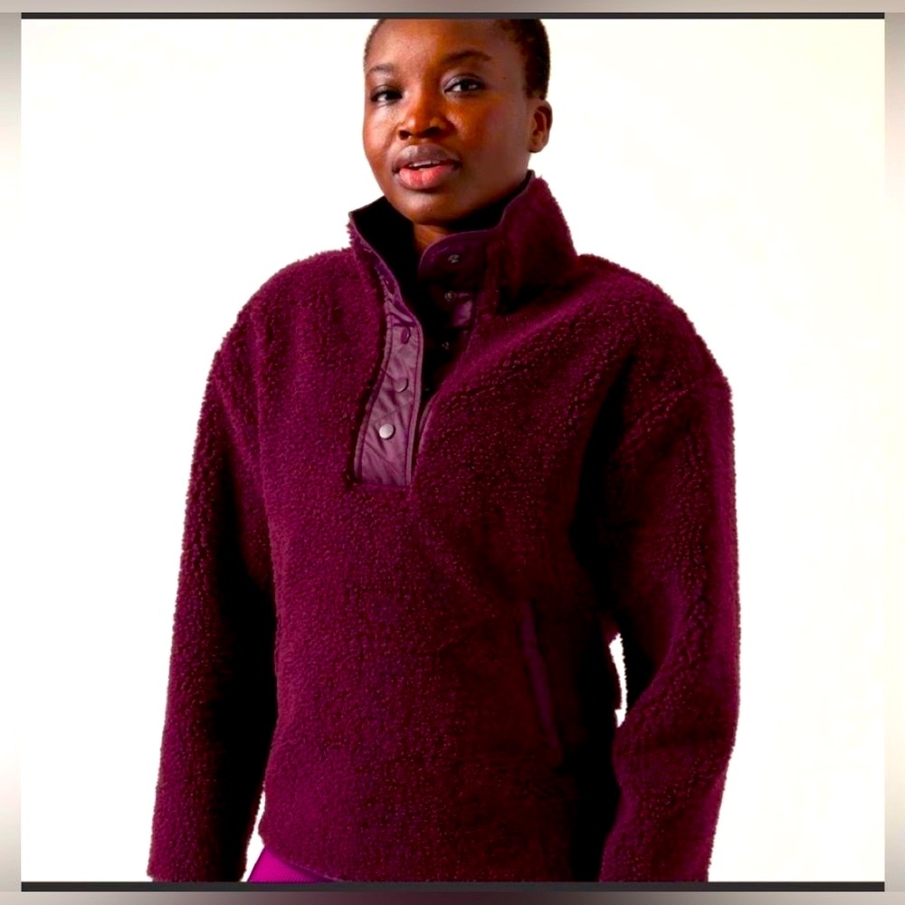 NWOT! Athleta cozy Sherpa snap button sweatshirt jacket